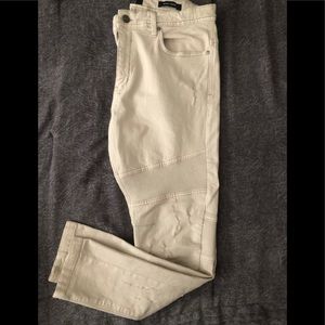 Off white jeans w/ biker detail